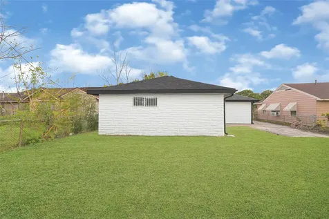 3013 Bloomfield Street Houston TX 77051