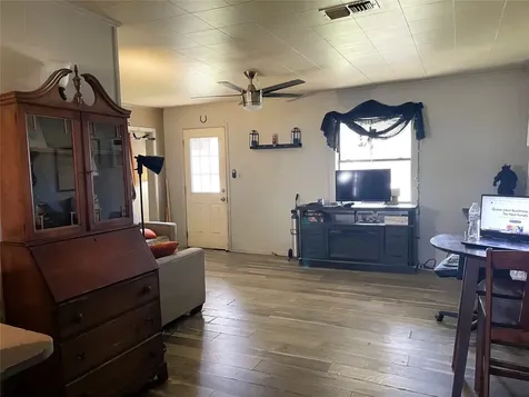 315 11th Avenue Teague TX 75860