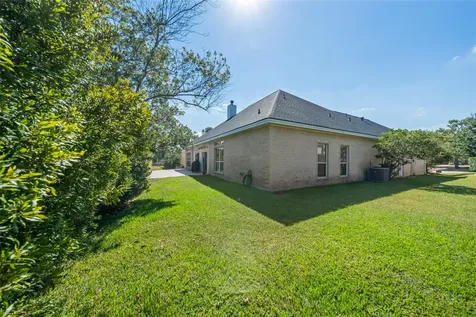 47 Cloverdale Court Montgomery TX 77356