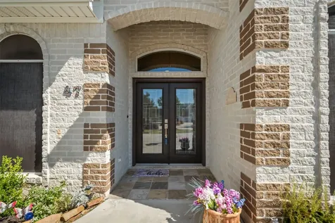 47 Cloverdale Court Montgomery TX 77356