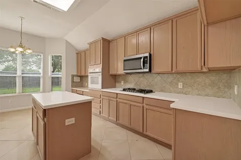 2604 Hidden Creek Drive Pearland TX 77581