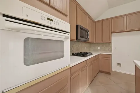 2604 Hidden Creek Drive Pearland TX 77581