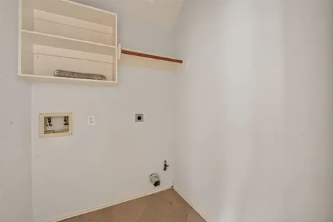 2604 Hidden Creek Drive Pearland TX 77581