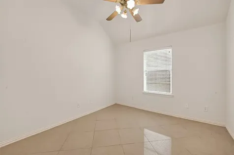 2604 Hidden Creek Drive Pearland TX 77581