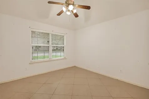 2604 Hidden Creek Drive Pearland TX 77581