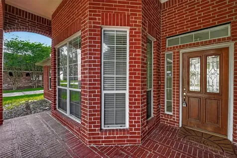 2604 Hidden Creek Drive Pearland TX 77581