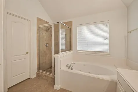 2604 Hidden Creek Drive Pearland TX 77581