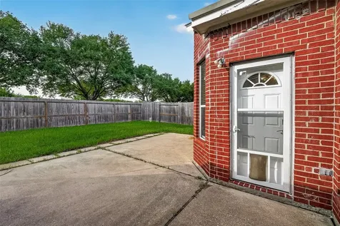 2604 Hidden Creek Drive Pearland TX 77581