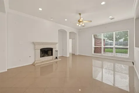 2604 Hidden Creek Drive Pearland TX 77581