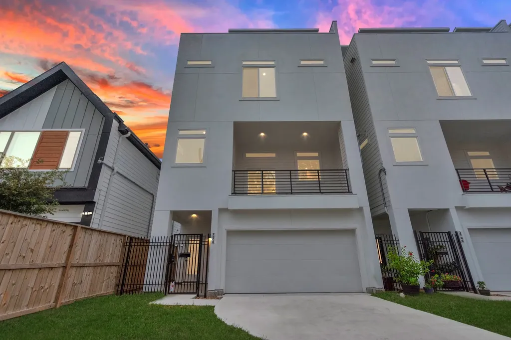 2708 Drew Street Houston TX 77004