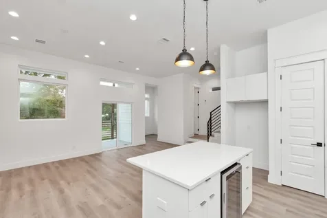 2708 Drew Street Houston TX 77004