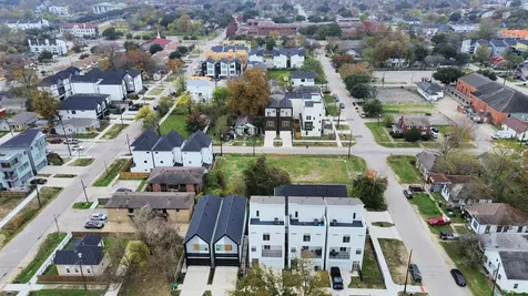 2708 Drew Street Houston TX 77004