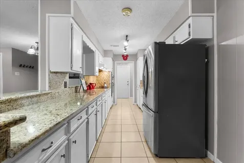 883 Silverpines Road Houston TX 77062