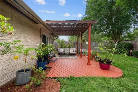 883 Silverpines Road Houston TX 77062