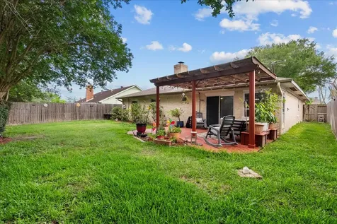 883 Silverpines Road Houston TX 77062