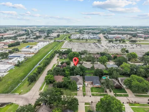 883 Silverpines Road Houston TX 77062