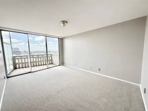 2016 Main Street 1904 Houston TX 77002