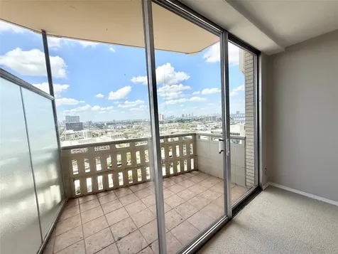 2016 Main Street 1904 Houston TX 77002