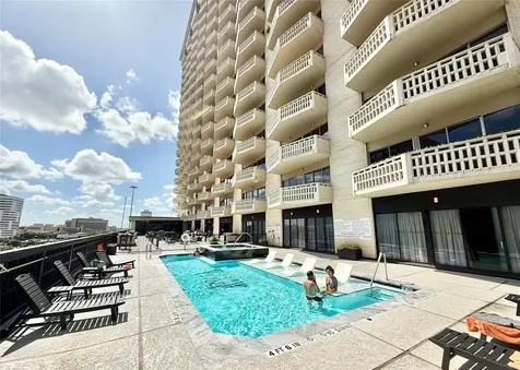 2016 Main Street 1904 Houston TX 77002