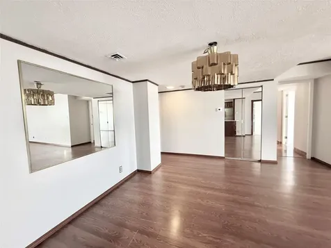 2016 Main Street 1904 Houston TX 77002