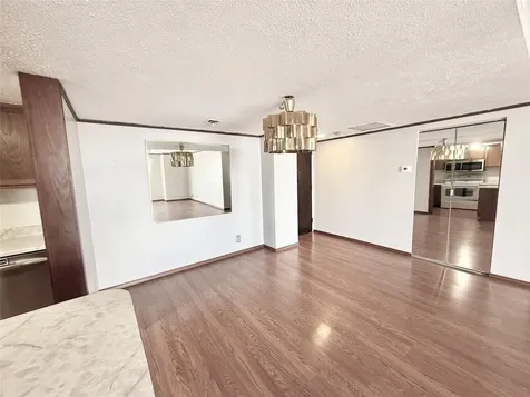 2016 Main Street 1904 Houston TX 77002