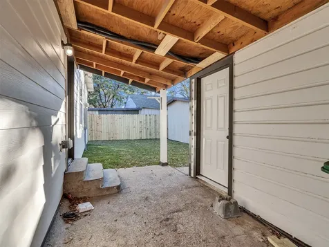 2416 Cumberland Street Houston TX 77023