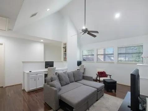 25 Cokeberry Street The Woodlands TX 77380