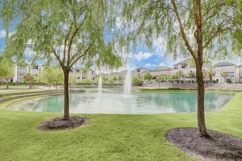 5920 Cottage Grove Lake Drive Houston TX 77007