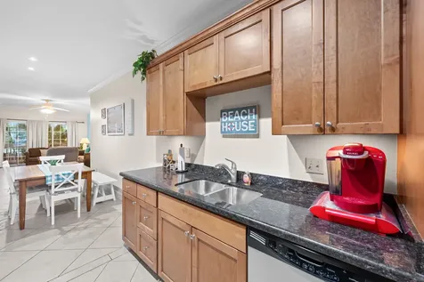7000 Seawall Boulevard 811 Galveston TX 77551
