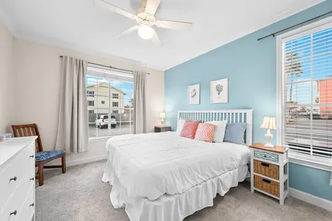 7000 Seawall Boulevard 811 Galveston TX 77551