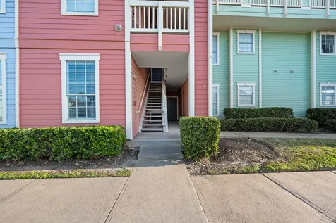 7000 Seawall Boulevard 811 Galveston TX 77551