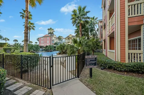 7000 Seawall Boulevard 811 Galveston TX 77551