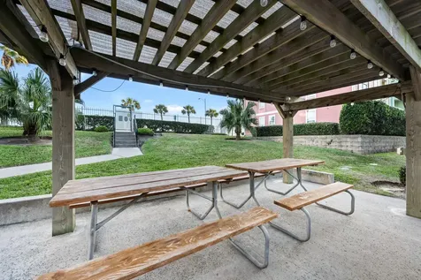 7000 Seawall Boulevard 811 Galveston TX 77551