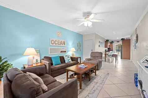 7000 Seawall Boulevard 811 Galveston TX 77551