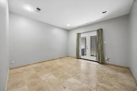 1907 Norfolk Street B Houston TX 77098