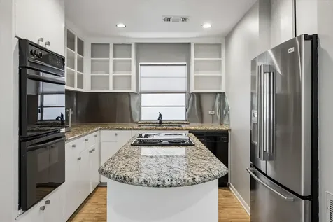 1907 Norfolk Street B Houston TX 77098