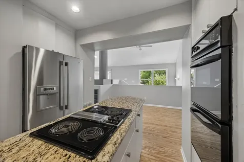 1907 Norfolk Street B Houston TX 77098