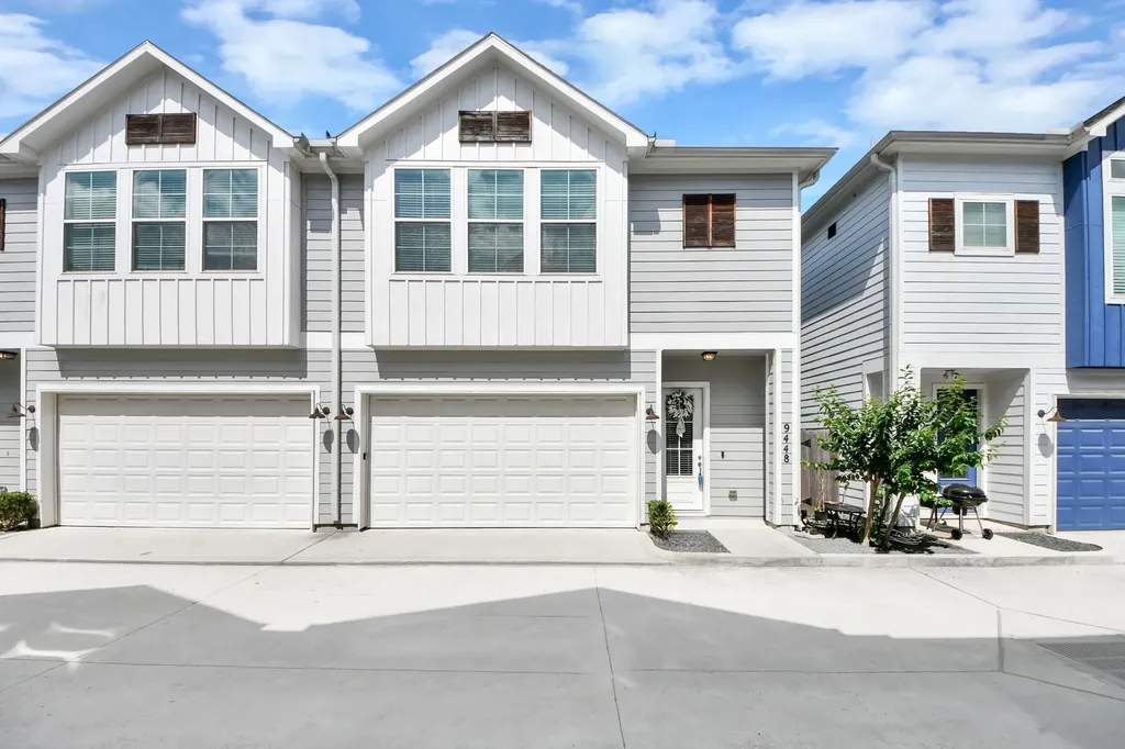 9448 Kerrwood Lane Houston TX 77080
