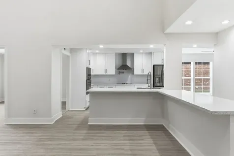 13811 Menasco Court Houston TX 77077