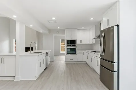 13811 Menasco Court Houston TX 77077