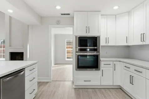 13811 Menasco Court Houston TX 77077