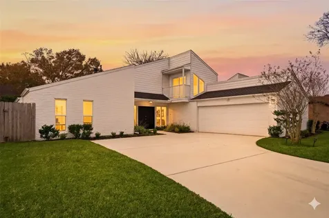 13811 Menasco Court Houston TX 77077