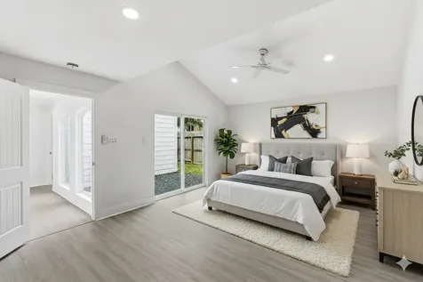 13811 Menasco Court Houston TX 77077