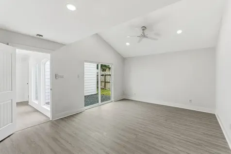 13811 Menasco Court Houston TX 77077