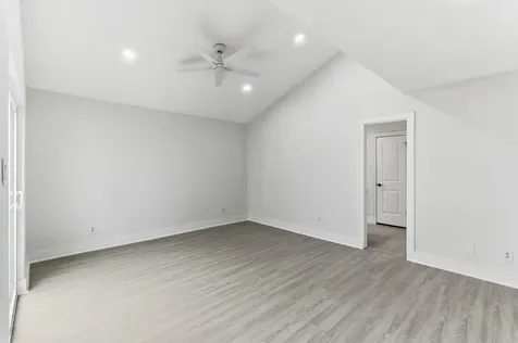 13811 Menasco Court Houston TX 77077