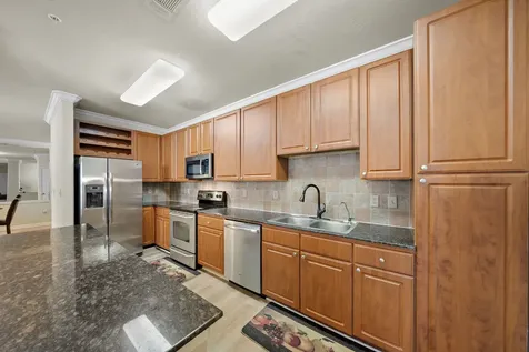 1711 Old Spanish Trail 218 Houston TX 77054