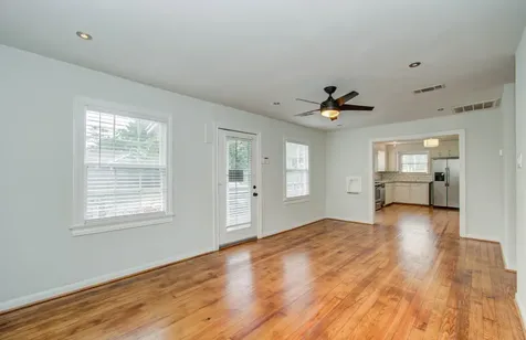 4706 Fisk Street Houston TX 77009