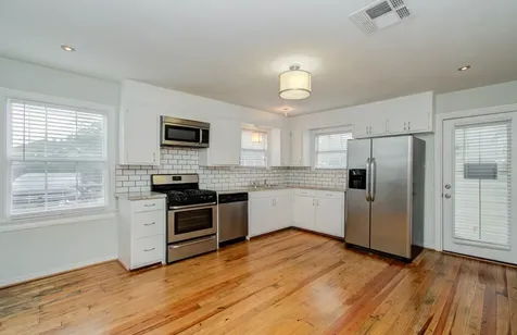 4706 Fisk Street Houston TX 77009