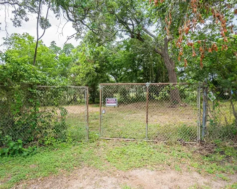 0 N Guinevere Drive Sargent TX 77414