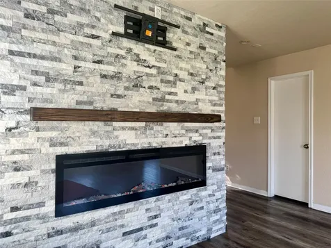 4015 Redwood Arbor Lane Fresno TX 77545